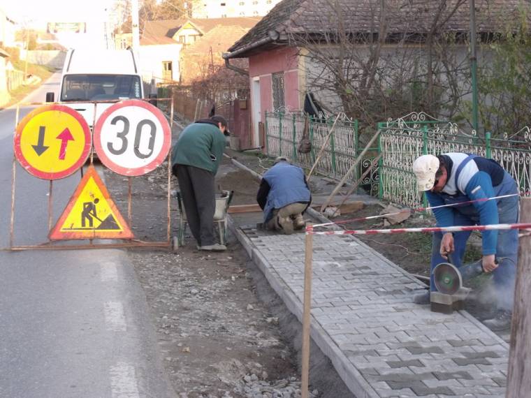 Erdőszentgyörgyön újjáépítik az utcák felét